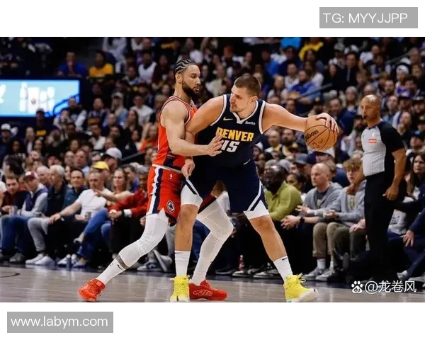 勇士与快船激战正酣2017年2月24日NBA精彩对决回顾