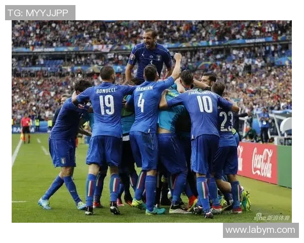 墨西哥U2战意大利足球队激情对决引发全球关注与热议